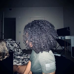 Meet your Posher, Michaela